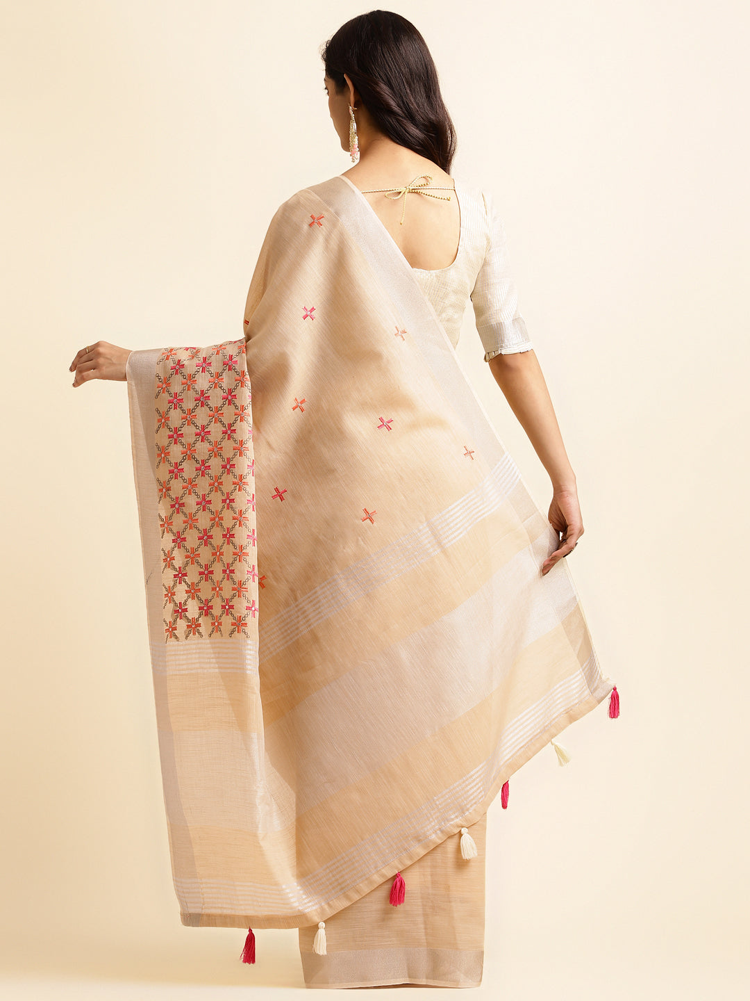 Off White Linen Embroidery Saree Back Side Look