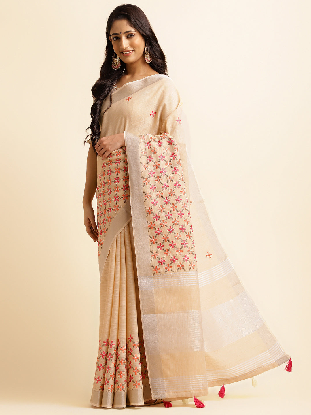 Off White Linen Embroidery Saree With Tassels
