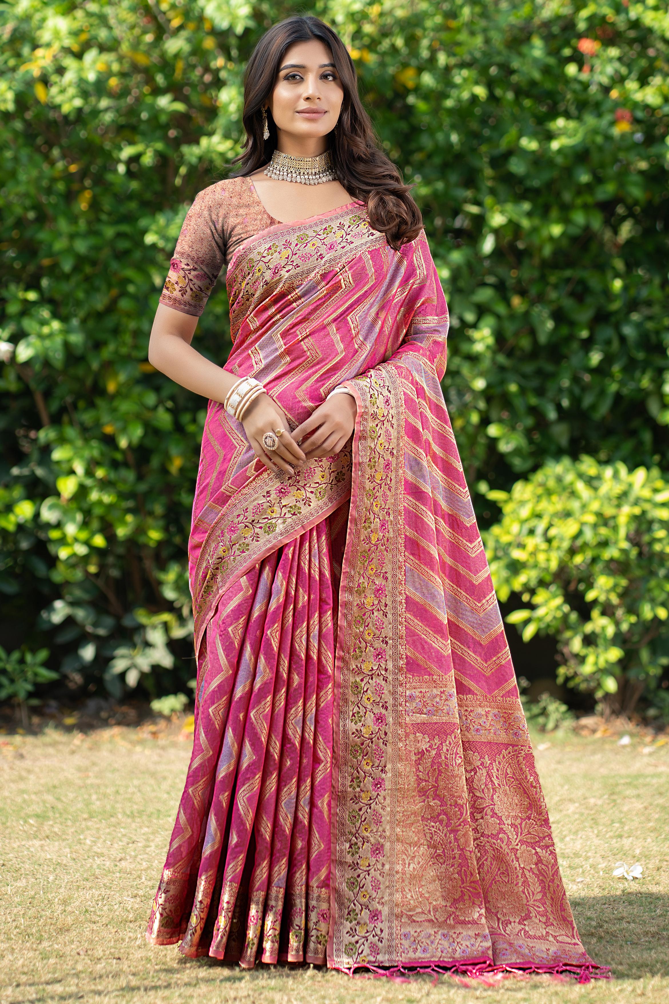 Leheriya silk saree with zari work For women