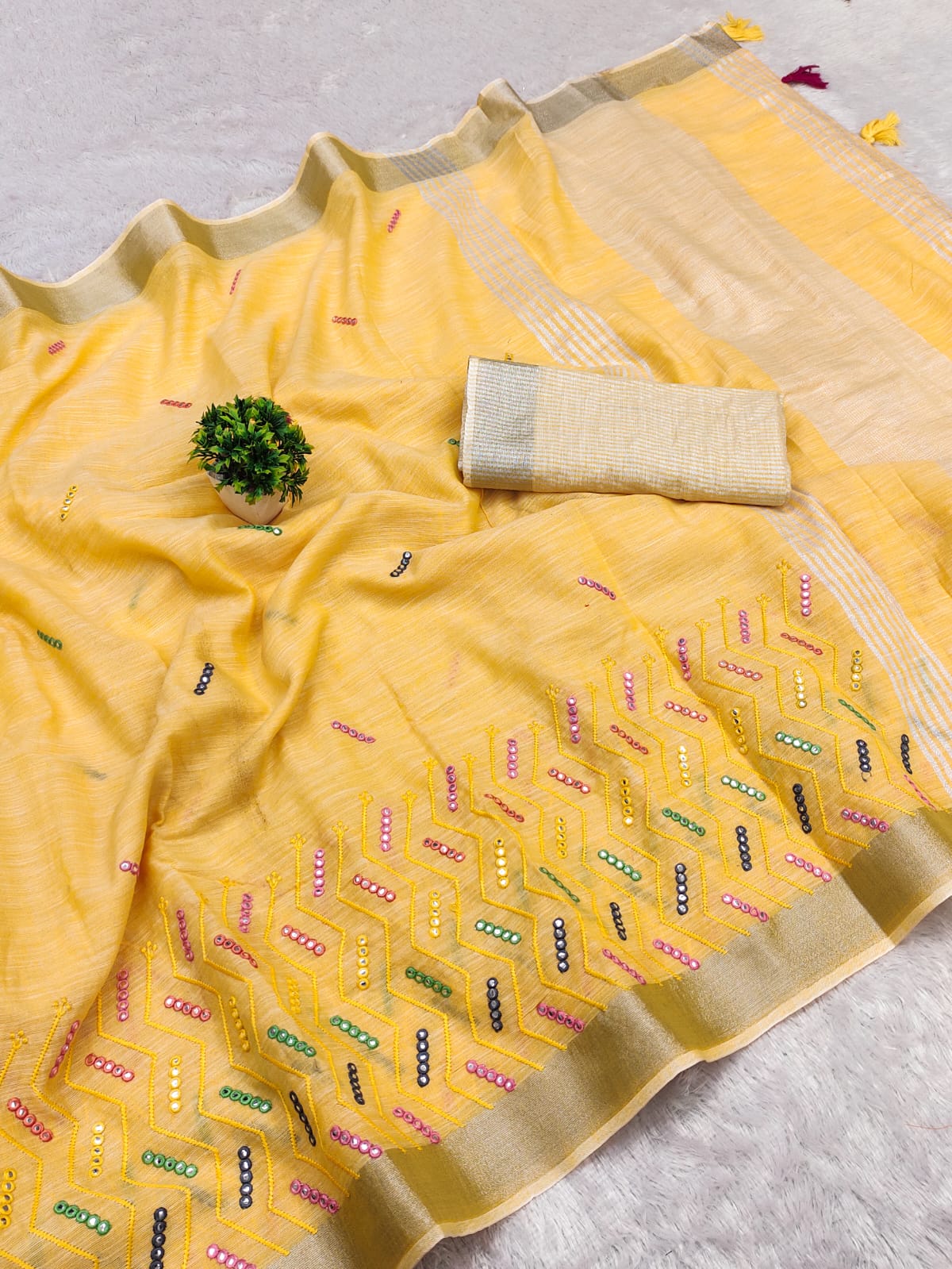 Yellow Linen Cotton Mirror Work Embroidery Saree For Women