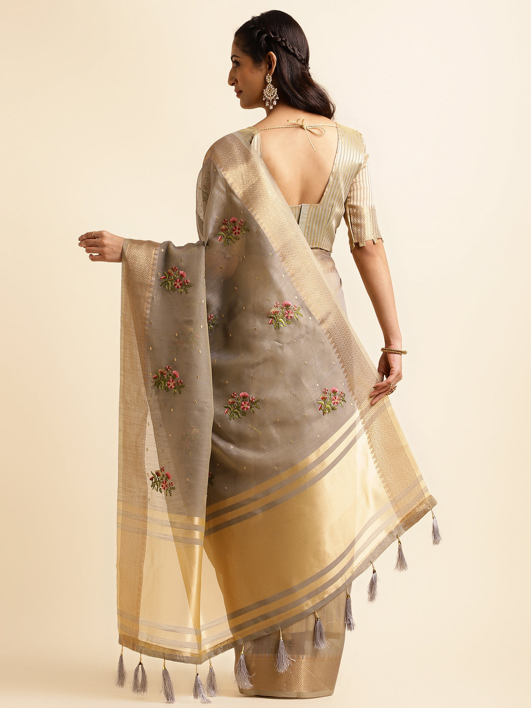 Grey Cotton Silk Floral Embroidery Saree