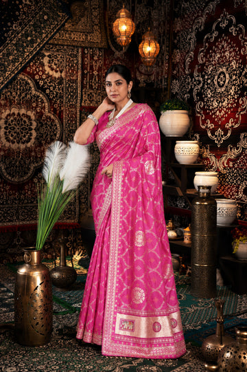 Pink Bandhani Pattern Vichitra Silk Saree