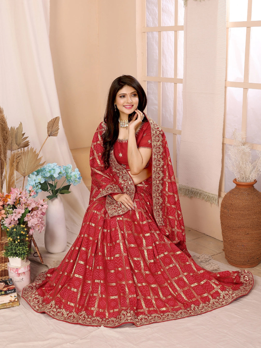 Red Vichitra Silk Traditional Bandhani Saree Main image