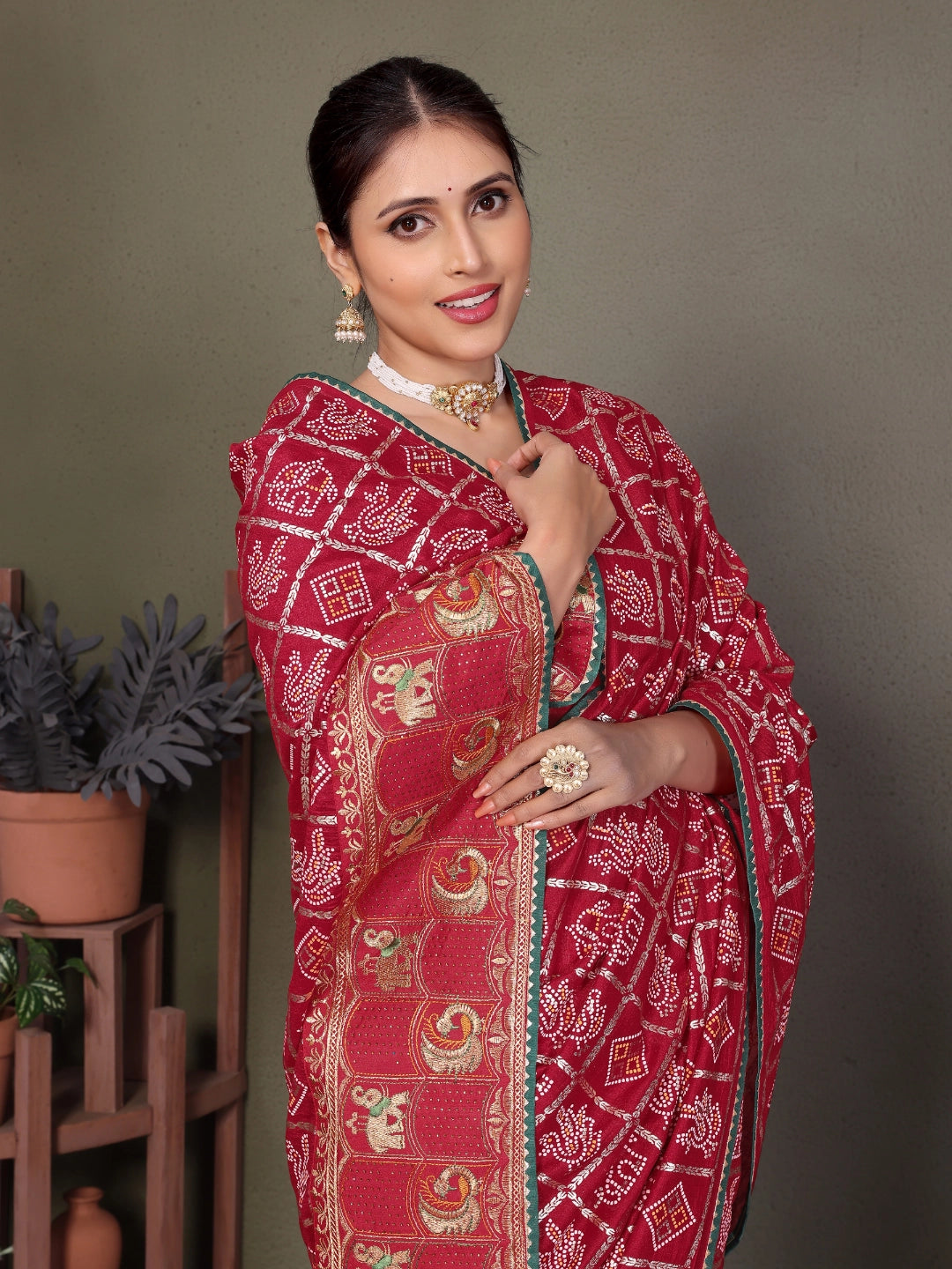 Maroon Gujarati Bandhani Handprint Saree Main image