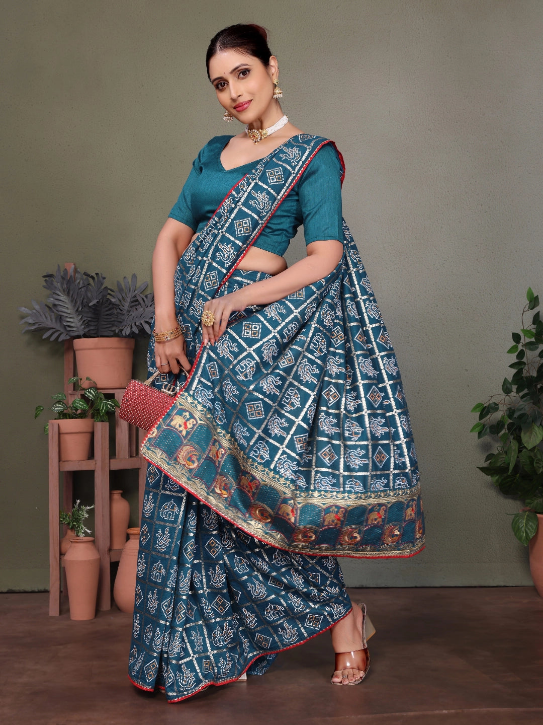 Blue Gujarati Bandhani Handprint Saree Secondary image