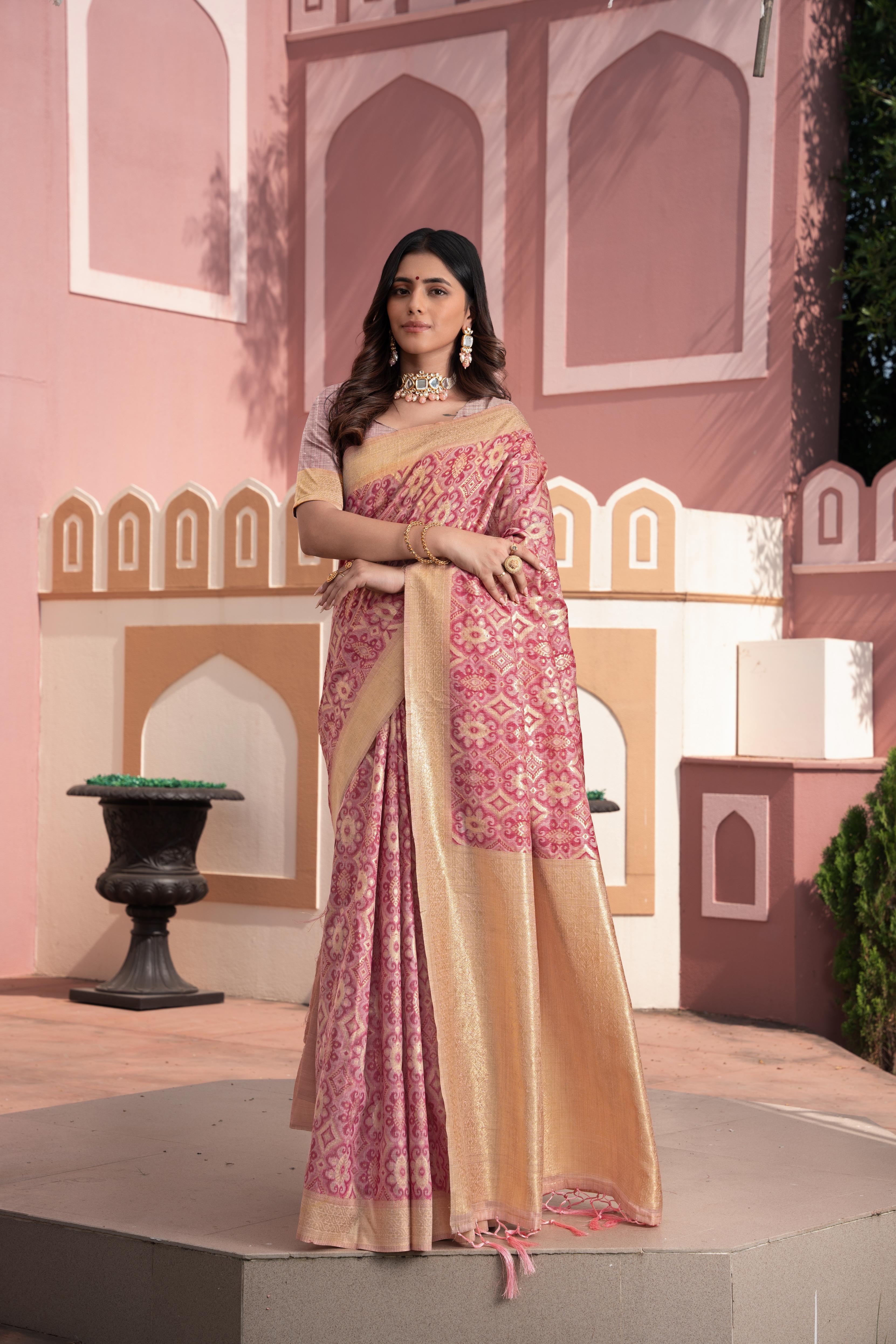 Zari Weaving Cotton Silk Sarere In Pink Color 