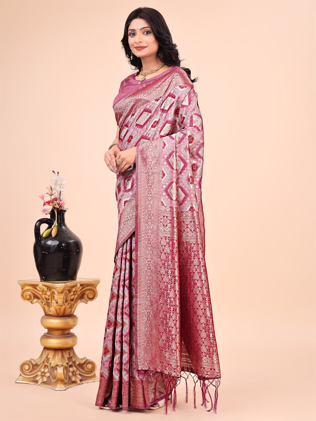 Rani Pink Geometric Weaving Zari Cotton Saree