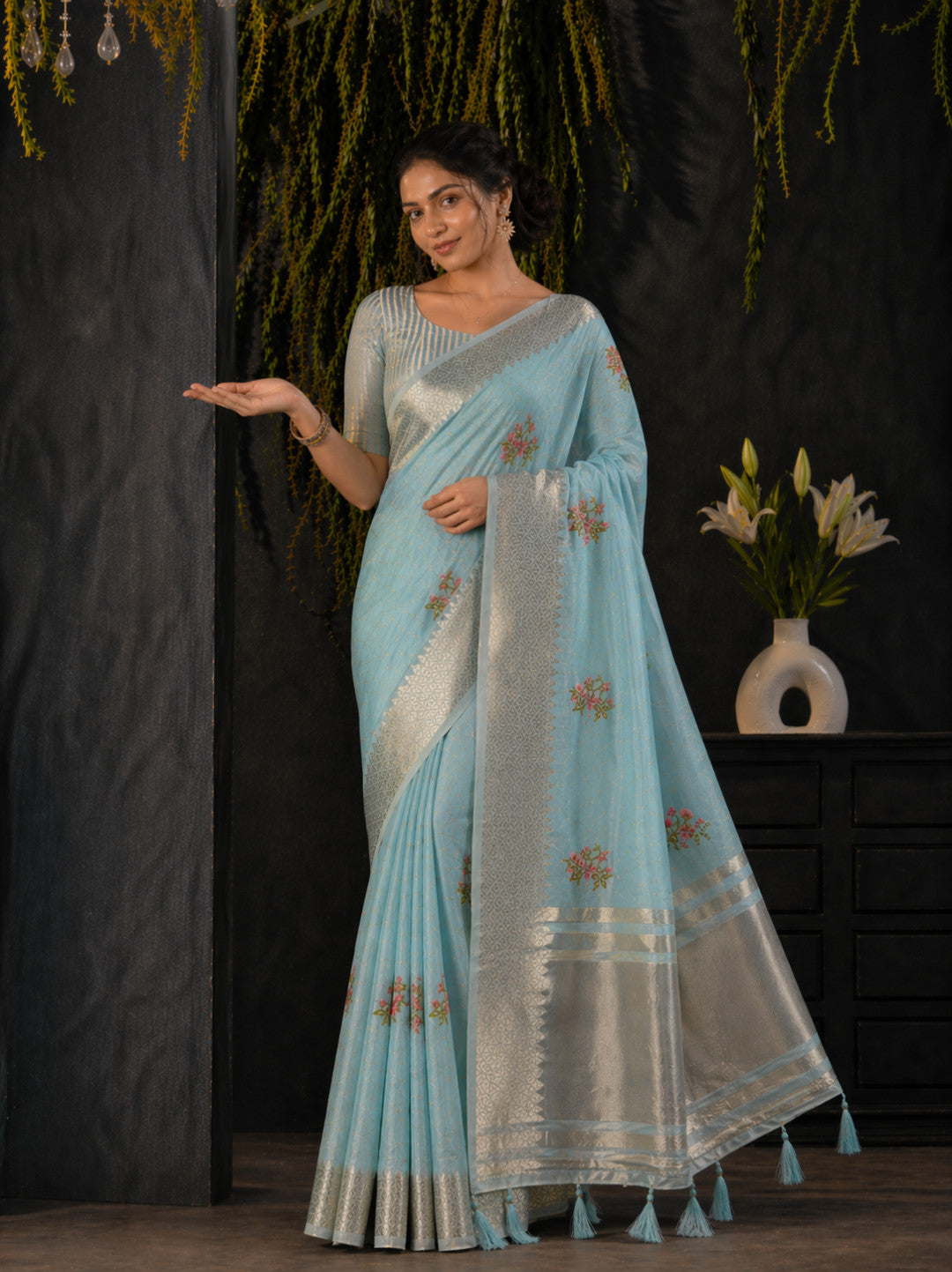 Blue Cotton Silk Floral Embroidery Saree