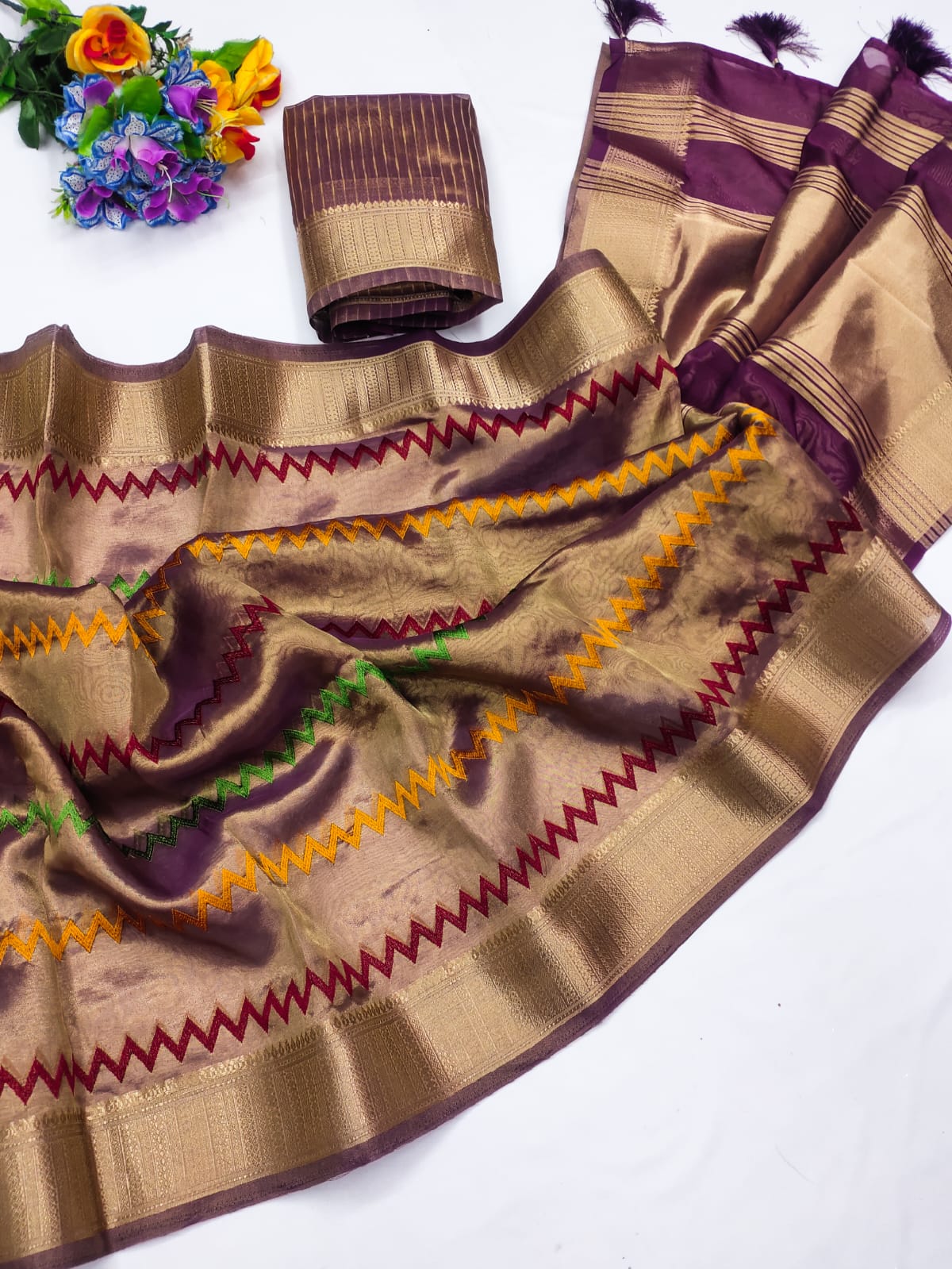 zari work saree for special occasions